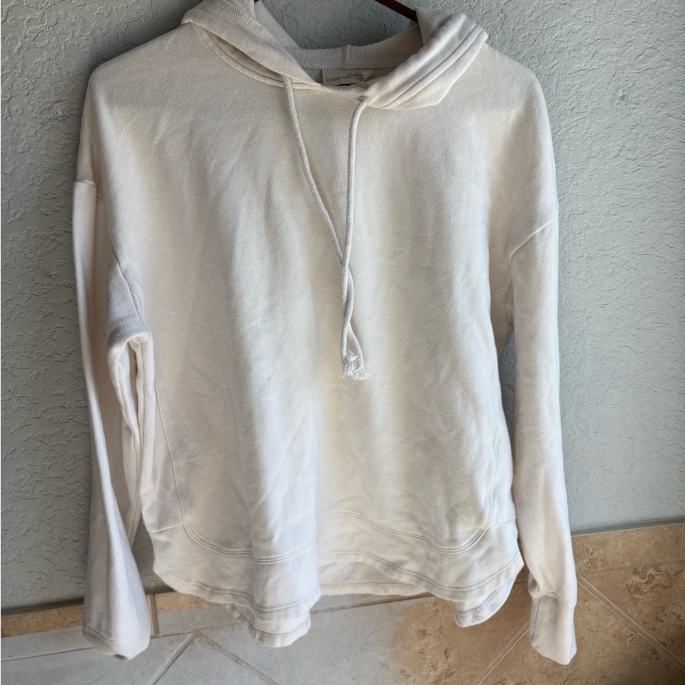 Universal Thread Cream Hoodie